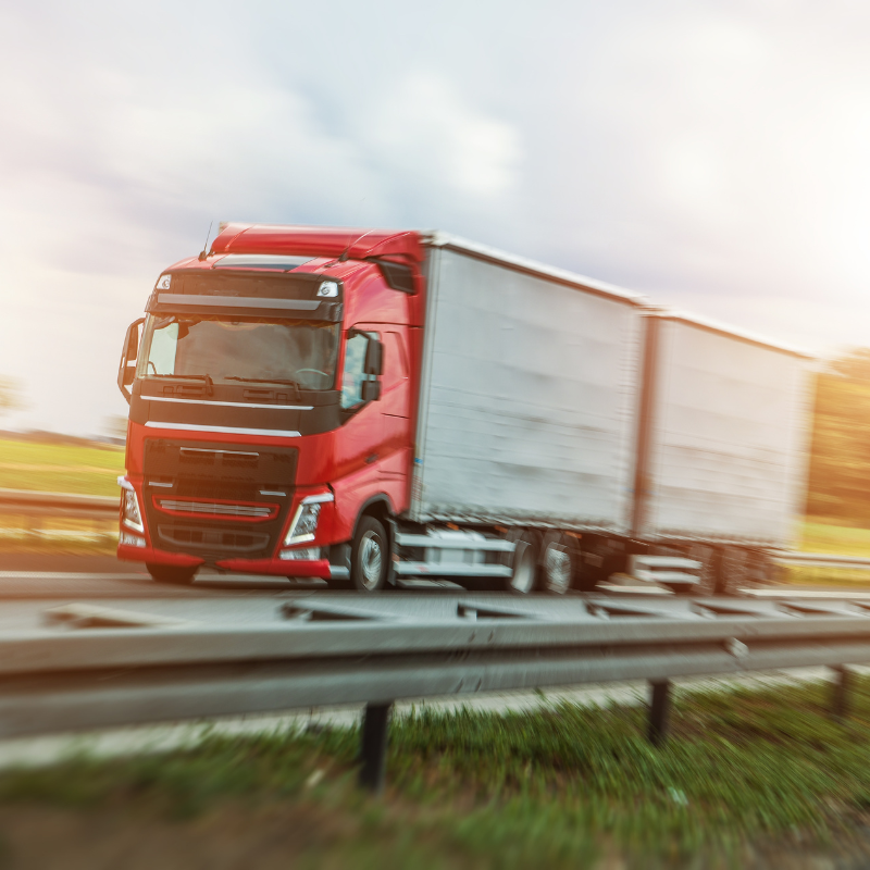 MOTORISTA SERÁ QUE VOCÊ CARREGA CARGA ACIMA DA QUANTIDADE PERMITIDA EM LEI-DIREITOS DOS MOTORISTAS-FOREIS MOSS ADVOCACIA-RJ